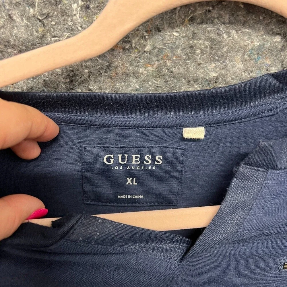 Guess Los Angeles Mens XL Navy Blue Slub Henley Zipper Pocket T-Shirt XL - Picture 4 of 6